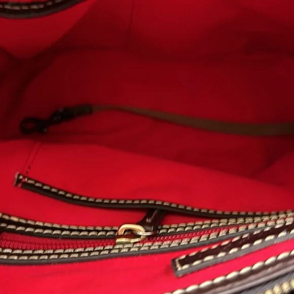 Dooney & Bourke handbag - Picture 6 of 6